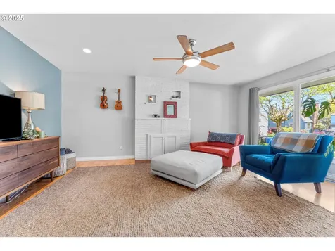 3213 SE 73rd Avenue Portland OR 97206