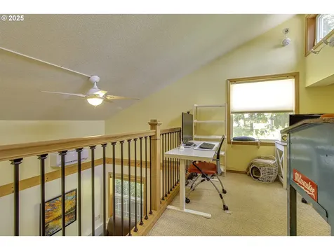 9403 SW 74th Avenue Portland OR 97223