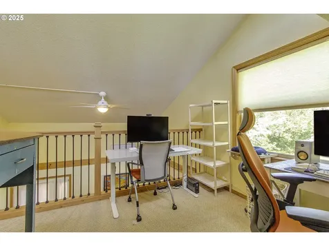 9403 SW 74th Avenue Portland OR 97223