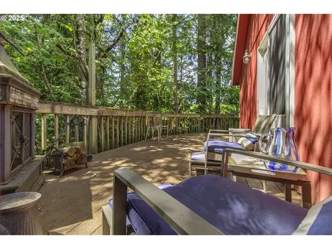 9403 SW 74th Avenue Portland OR 97223