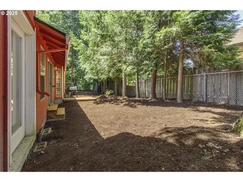 9403 SW 74th Avenue Portland OR 97223