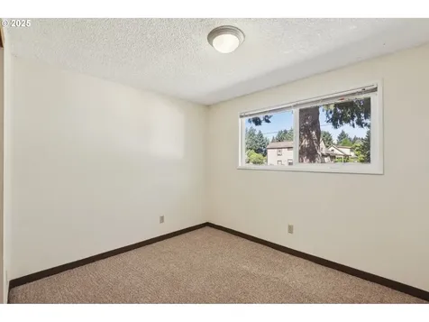 7810 NE 142nd Avenue Vancouver WA 98682
