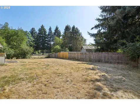 7810 NE 142nd Avenue Vancouver WA 98682