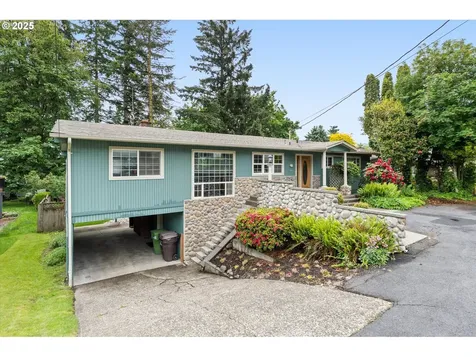 1302 Spruce Street Longview WA 98632