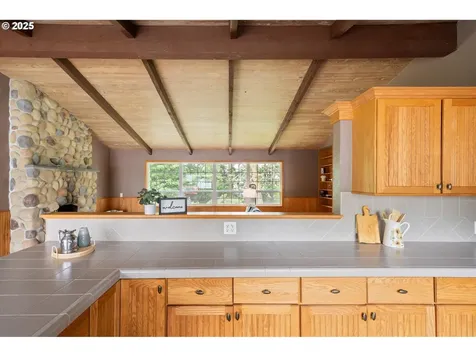 1302 Spruce Street Longview WA 98632