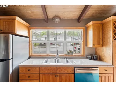 1302 Spruce Street Longview WA 98632