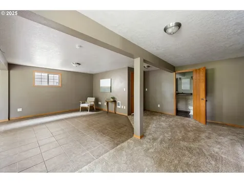 1302 Spruce Street Longview WA 98632