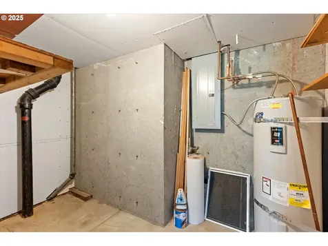 1302 Spruce Street Longview WA 98632