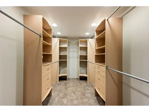 1302 Spruce Street Longview WA 98632