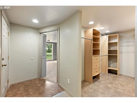 1302 Spruce Street Longview WA 98632