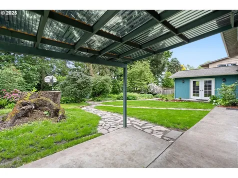 1302 Spruce Street Longview WA 98632