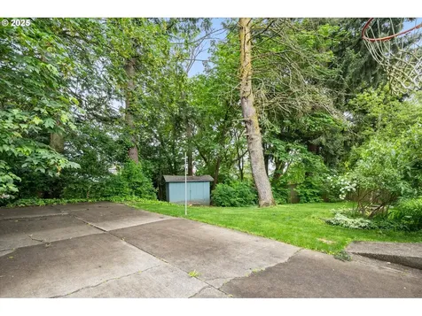 1302 Spruce Street Longview WA 98632