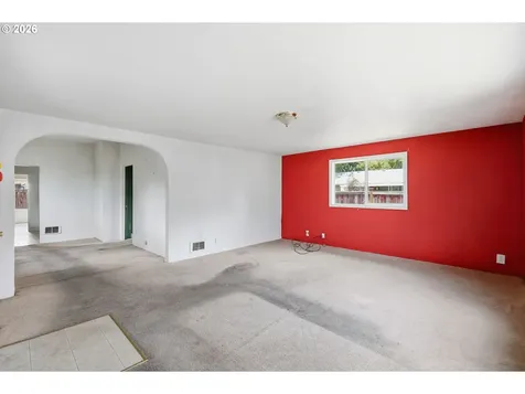 355 N Grove Court Eugene OR 97404
