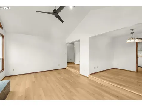 11305 SW 79th Avenue Portland OR 97223