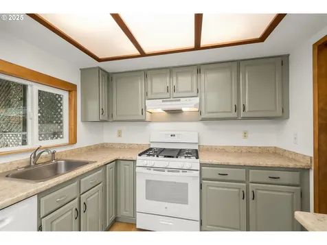 11305 SW 79th Avenue Portland OR 97223