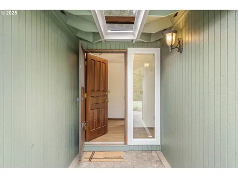 11305 SW 79th Avenue Portland OR 97223