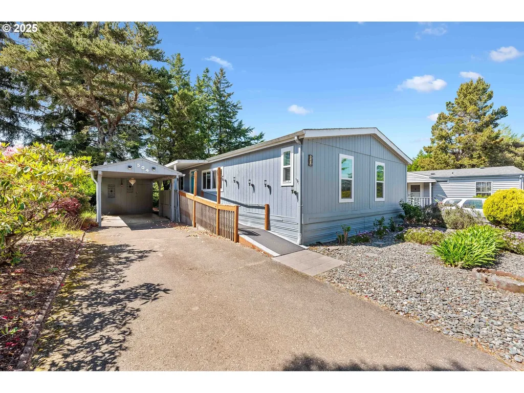 504 Puerto Vista Drive Coos Bay OR 97420