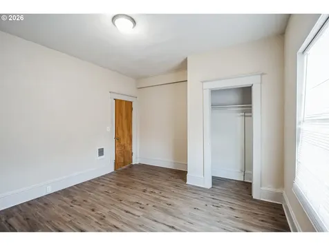 2214 5th Street Tillamook OR 97141