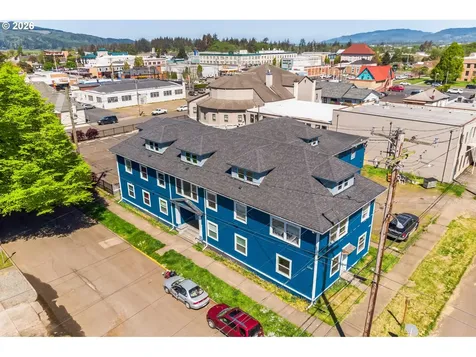 2214 5th Street Tillamook OR 97141