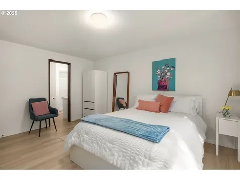4904 SE 36th Place Portland OR 97202