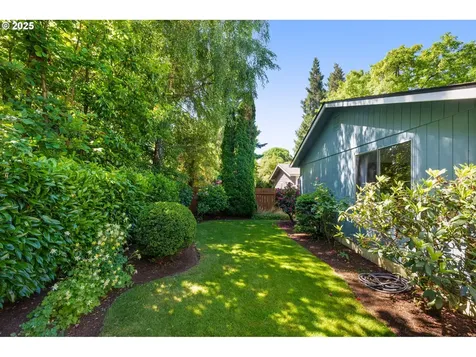 4904 SE 36th Place Portland OR 97202