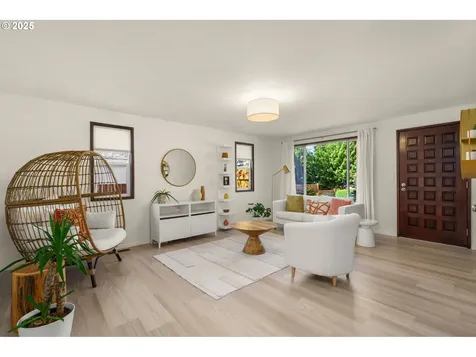 4904 SE 36th Place Portland OR 97202