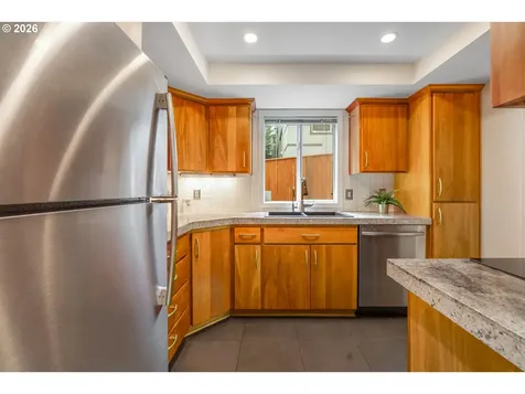 2727 NW Upshur Street Portland OR 97210