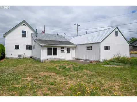485 N Main Street Mt. Angel OR 97362