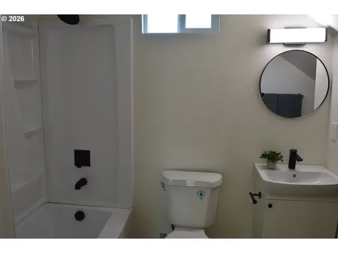4245 SE 89th Avenue Portland OR 97266