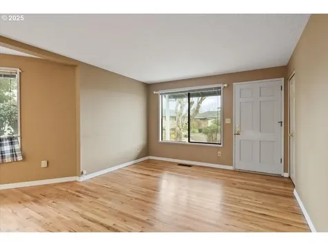 1444 Umpqua Court Woodburn OR 97071
