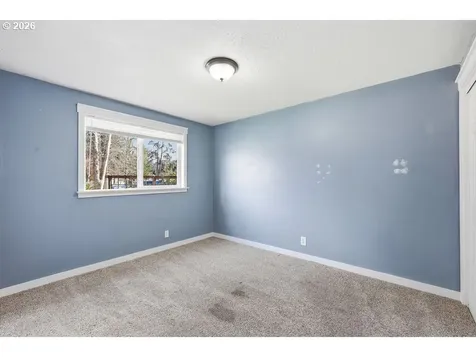753 64th Street Springfield OR 97478