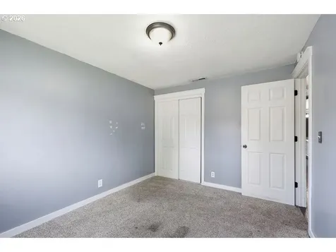 753 64th Street Springfield OR 97478
