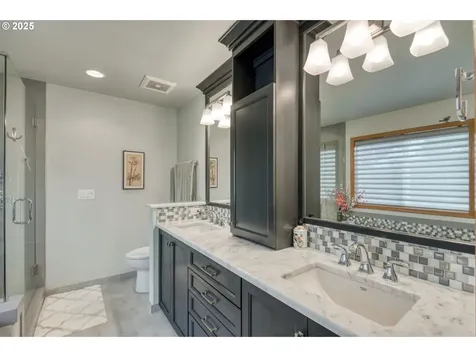 5200 NW 168th Place Portland OR 97229