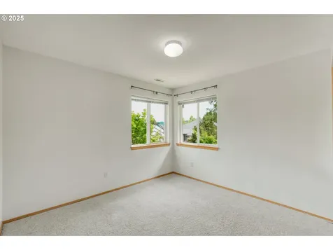 5200 NW 168th Place Portland OR 97229
