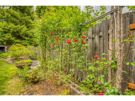 5200 NW 168th Place Portland OR 97229