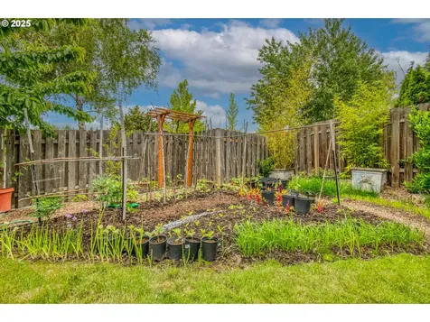 5200 NW 168th Place Portland OR 97229