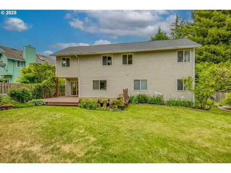 5200 NW 168th Place Portland OR 97229