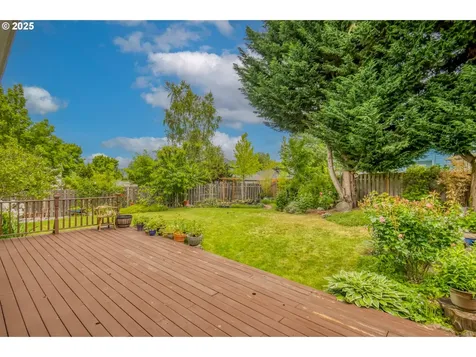5200 NW 168th Place Portland OR 97229