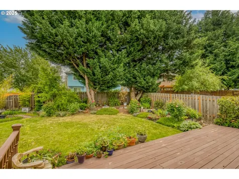 5200 NW 168th Place Portland OR 97229
