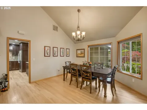 5200 NW 168th Place Portland OR 97229