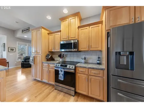 986 SE Gleann Craig Drive Dallas OR 97338