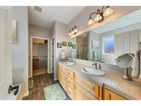 986 SE Gleann Craig Drive Dallas OR 97338