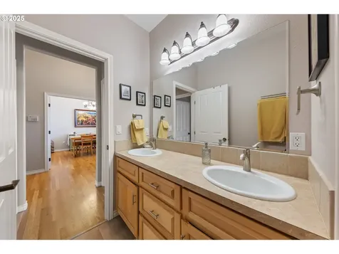 986 SE Gleann Craig Drive Dallas OR 97338