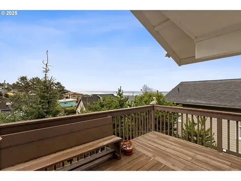 1910 NE 68th Street Lincoln City OR 97367
