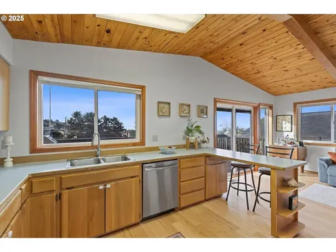 1910 NE 68th Street Lincoln City OR 97367