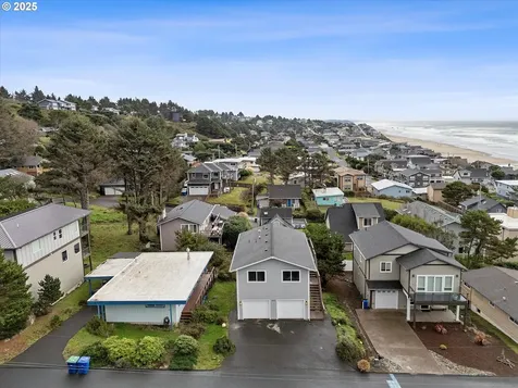 1910 NE 68th Street Lincoln City OR 97367