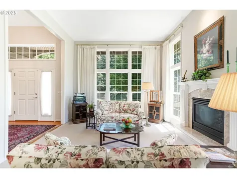 3255 Deer Lake Court SE Salem OR 97317