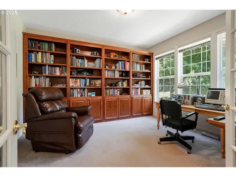3255 Deer Lake Court SE Salem OR 97317