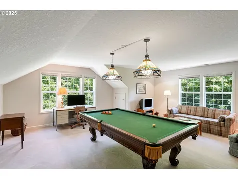 3255 Deer Lake Court SE Salem OR 97317
