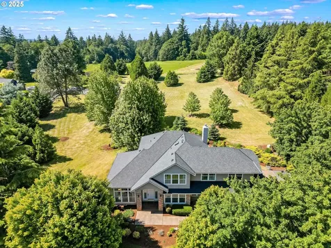 3255 Deer Lake Court SE Salem OR 97317